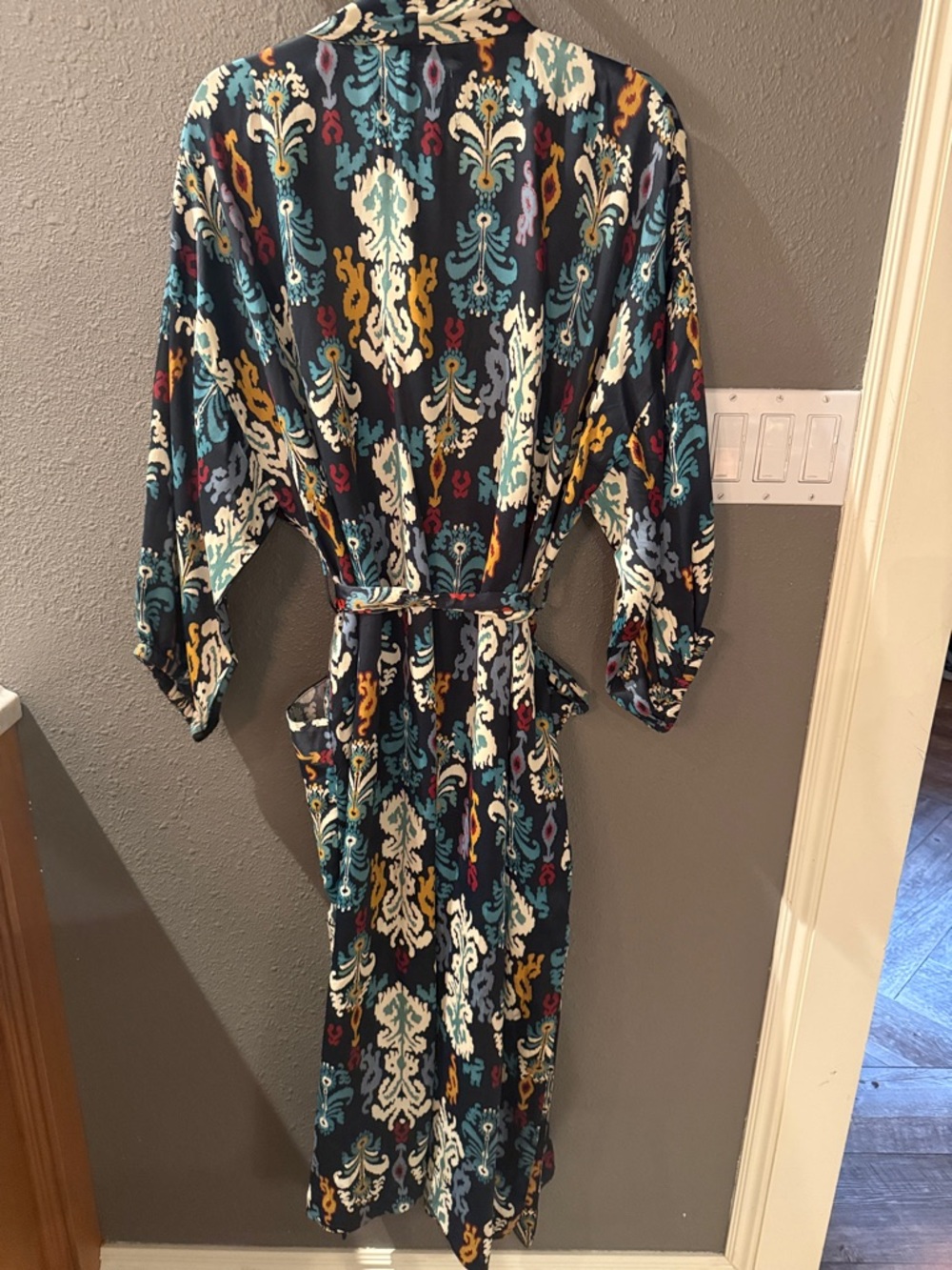 Zara Navy Floral-Print Kimono Robe with Teal, Cream & Mustard Accents - Picture 4 of 5